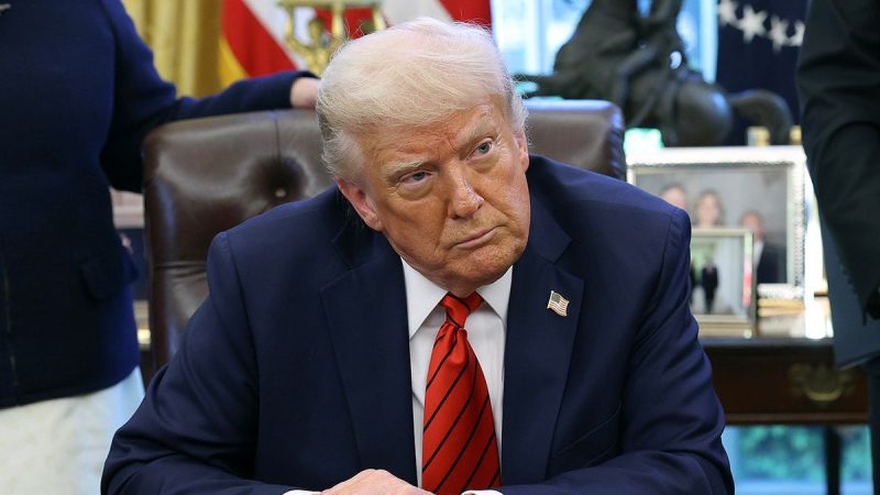 trump-in-the-oval-office-800x450-hH43Z0.jpg