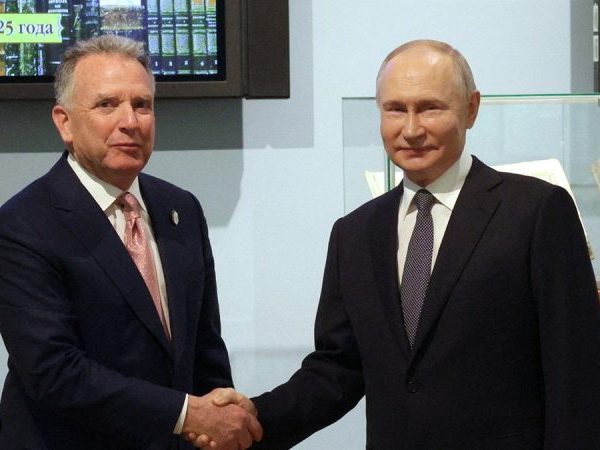witkoff-putin-800x450-DxoqsG.jpg