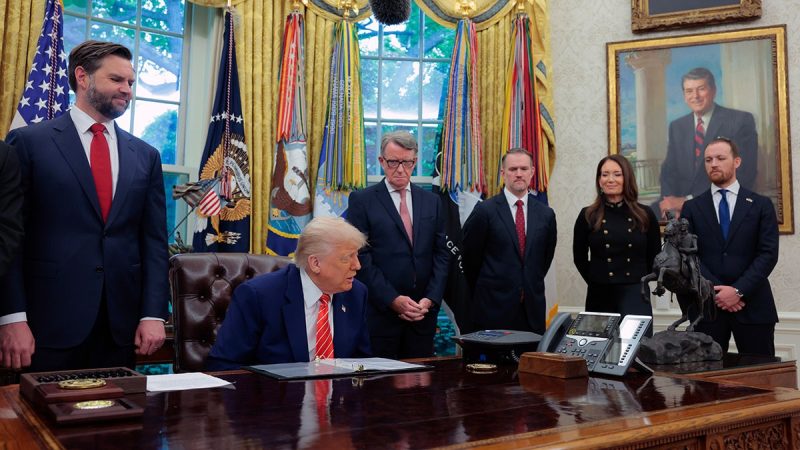 trump-starmer-2-800x450-xTbOjt.jpg